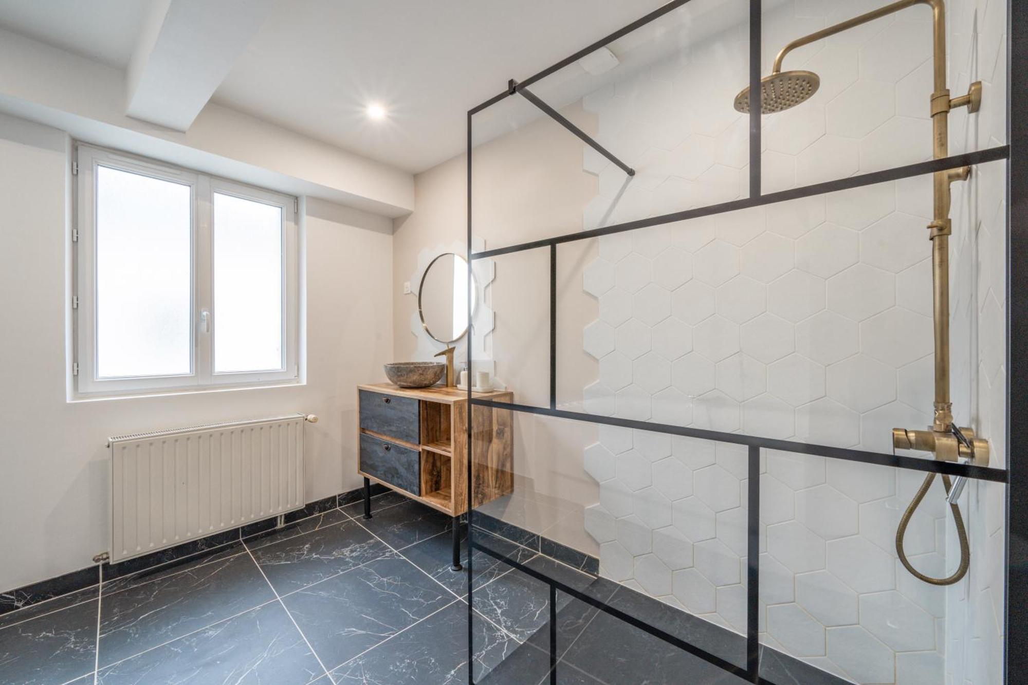 L'Evasion Amboise, Sauna Jacuzzi Luaran gambar